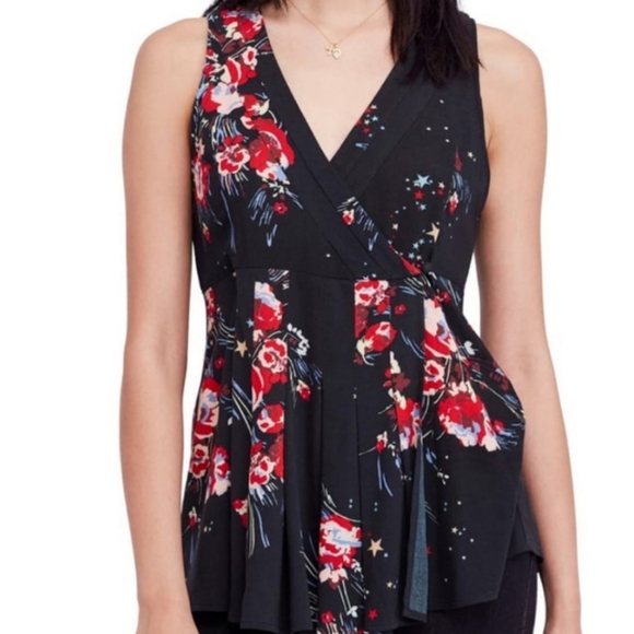 ⭐️ Free People Back to the Basics Boho Floral Star Wrap Tunic Black Top - Picture 11 of 13
